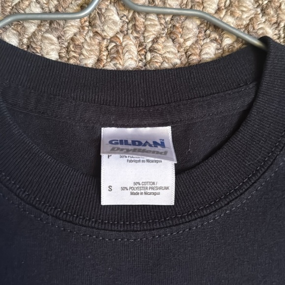 Iowa State University Cyclones-Hawkeye Rivalry T-Shirt - Picture 2 of 3